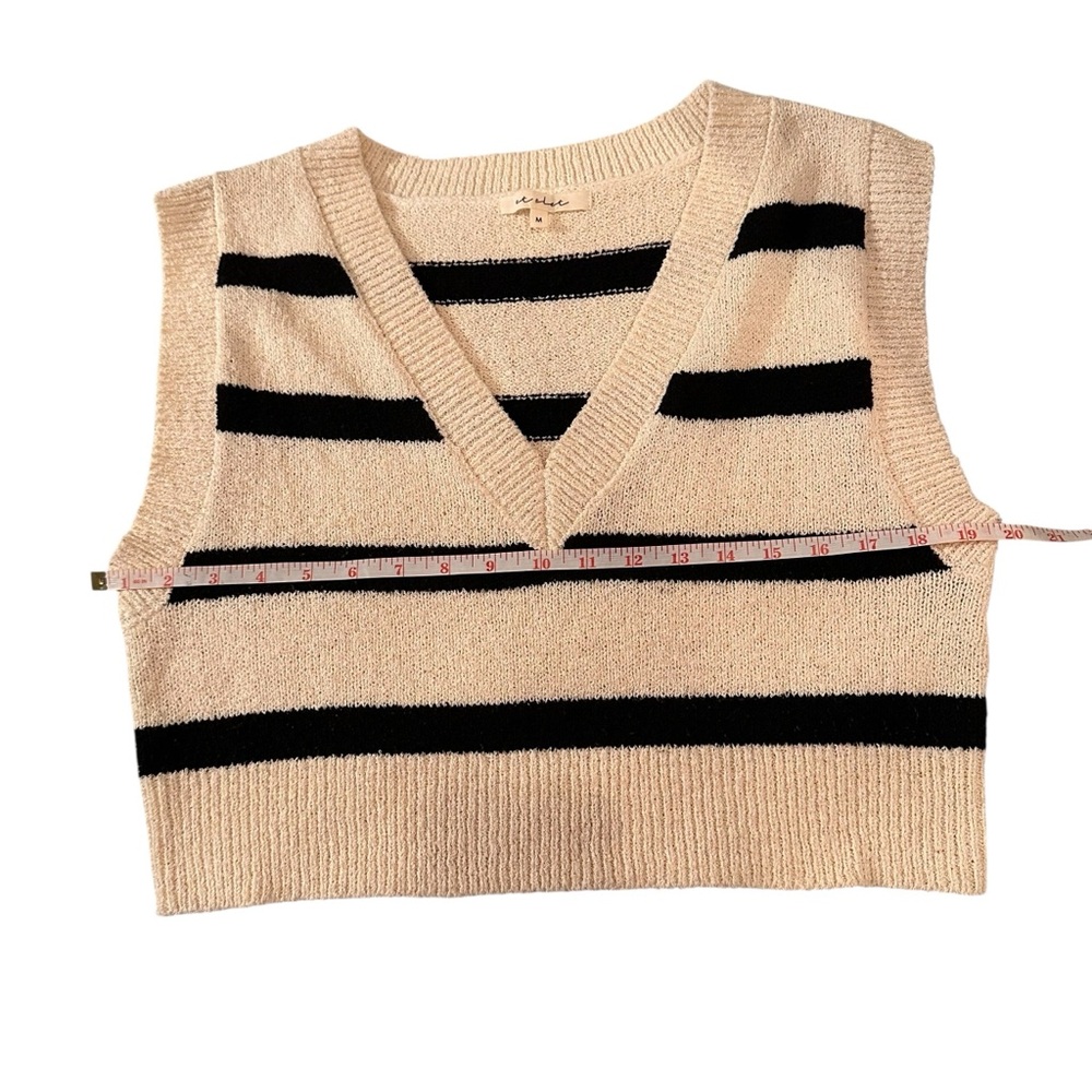 Et Clet Cream Black Striped V Neck Sleeveless Cropped Soft Sweater Vest Medium - Picture 5 of 7